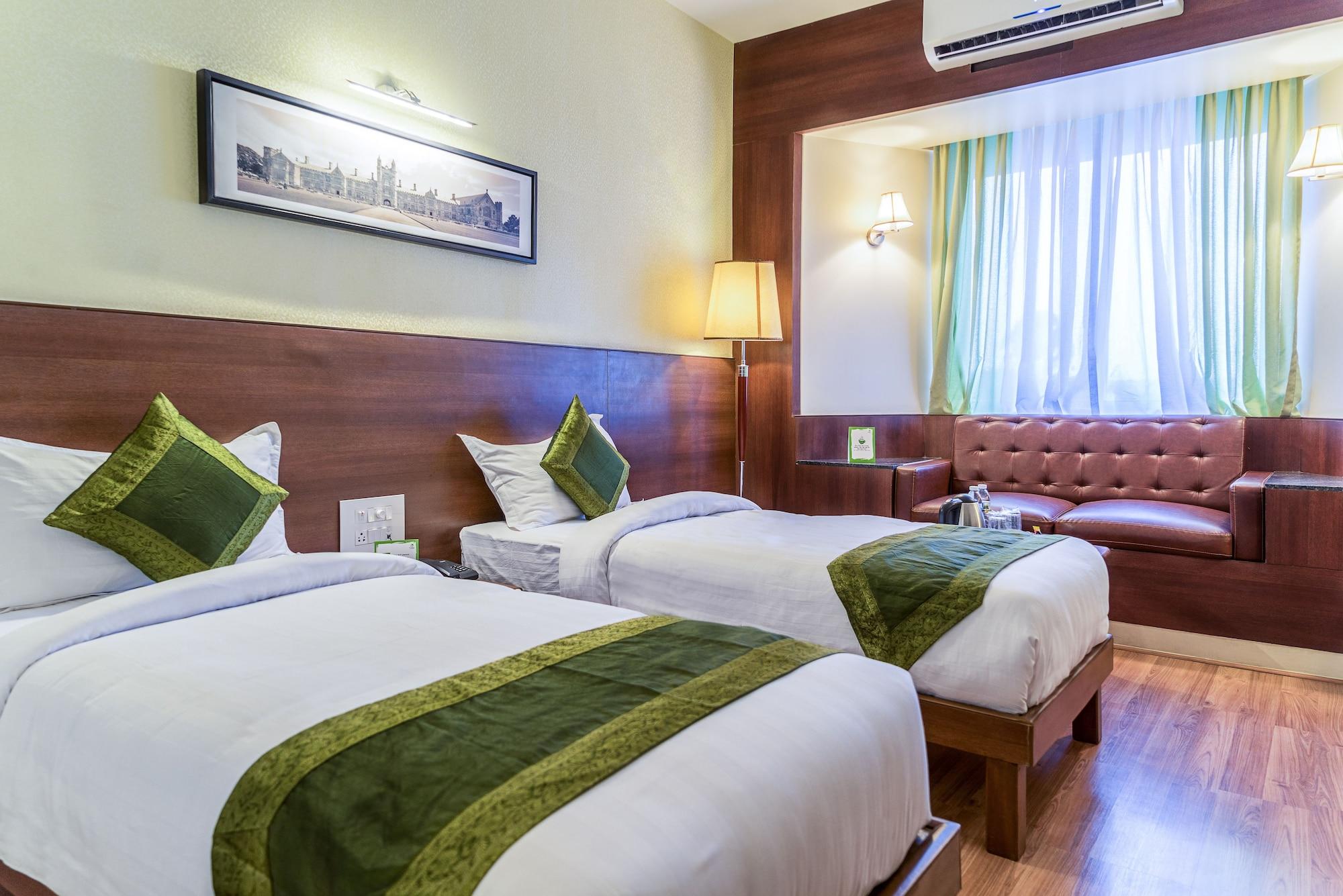 ทรีโบ ทริสต์ แกรนด์ เอมเมอรัลด์ Hotel Pimpri-Chinchwad ภายนอก รูปภาพ