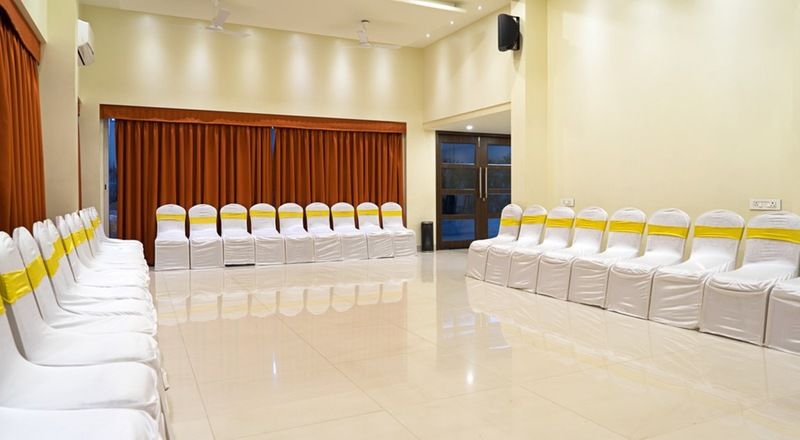 ทรีโบ ทริสต์ แกรนด์ เอมเมอรัลด์ Hotel Pimpri-Chinchwad ภายนอก รูปภาพ